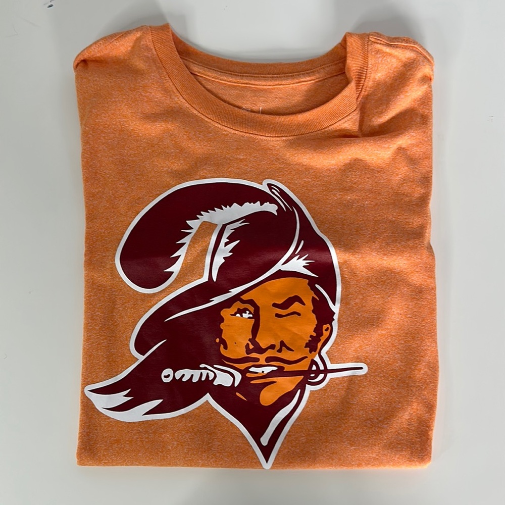 Buccaneers Orange Graphic Men's Shirt